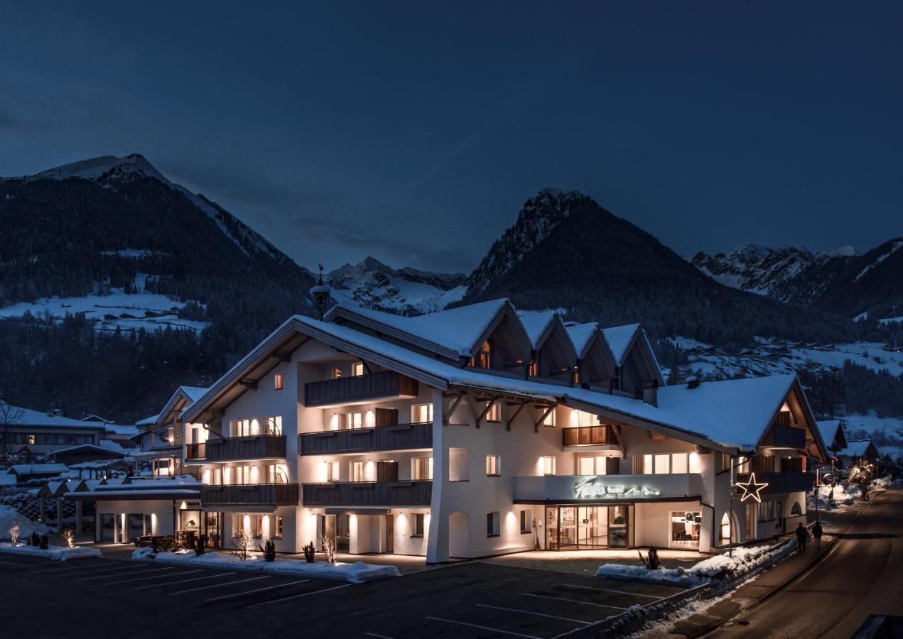 Hotel Fronza - Your Hike & Mountain Home Lutago Dış mekan fotoğraf