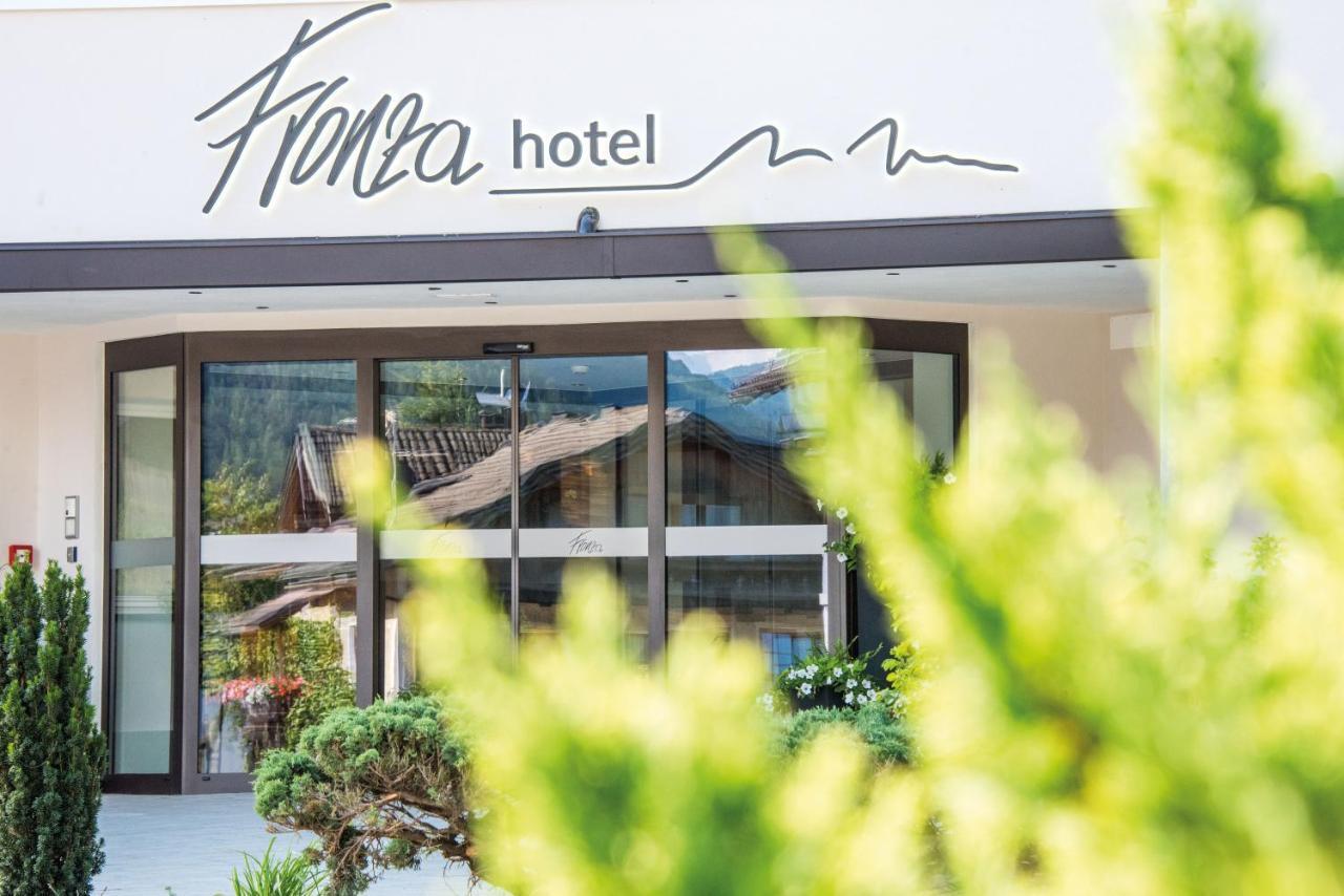 Hotel Fronza - Your Hike & Mountain Home Lutago Dış mekan fotoğraf